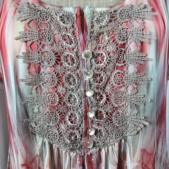 Live and Let Live Small Red/Grey Embroidered Tunic - Picture 3 of 12